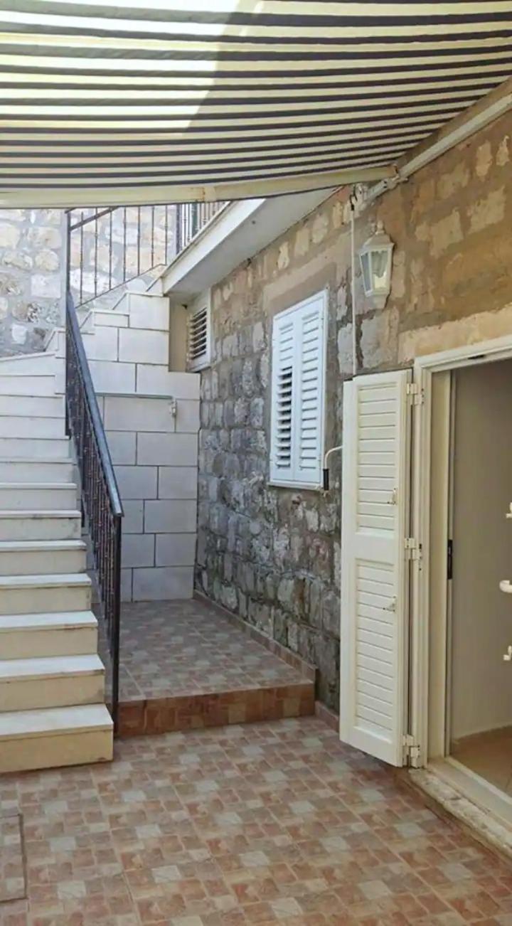 Emily Apartment Sudurad Dış mekan fotoğraf