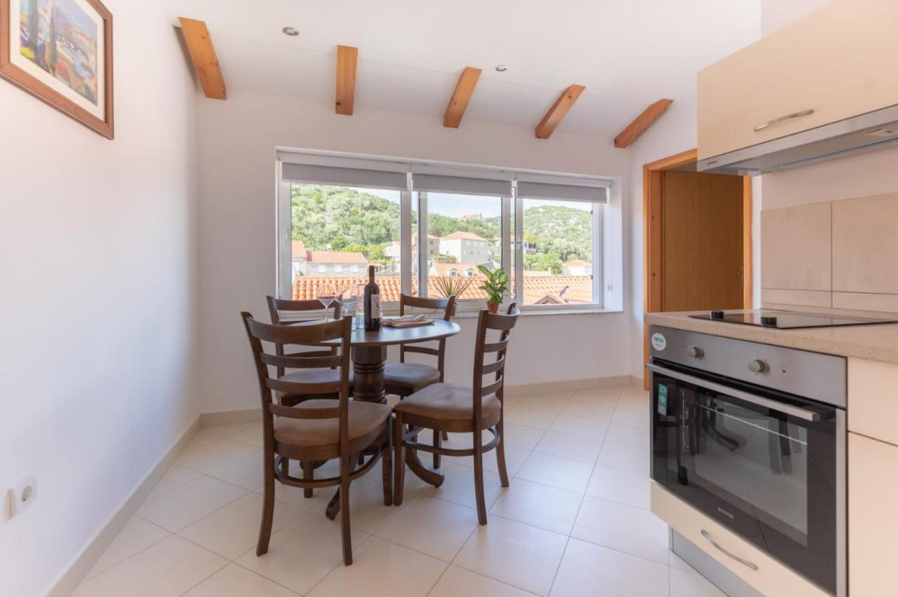 Emily Apartment Sudurad Dış mekan fotoğraf
