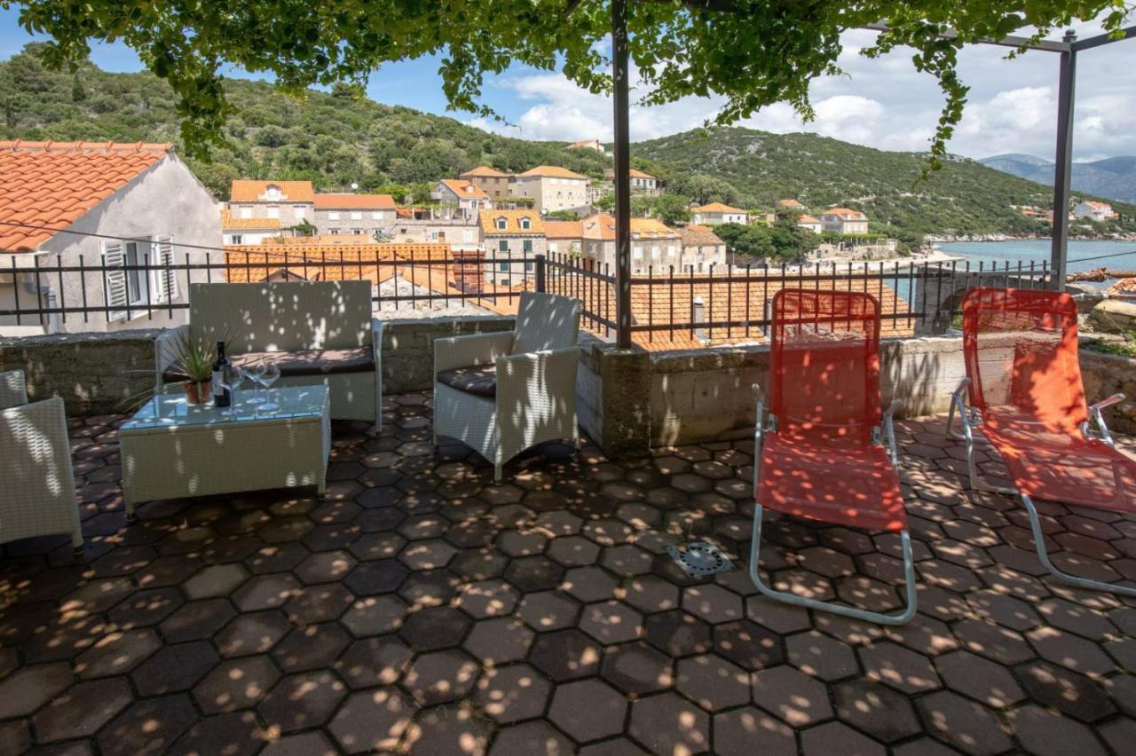 Emily Apartment Sudurad Dış mekan fotoğraf